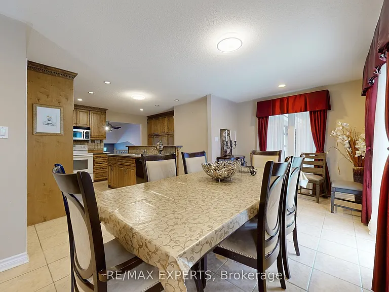 3180 Fleming Blvd — Photo 15