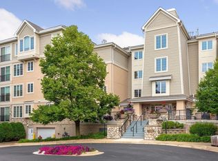 11472 Fairfield Rd W Unit 106, Hopkins, MN 55305