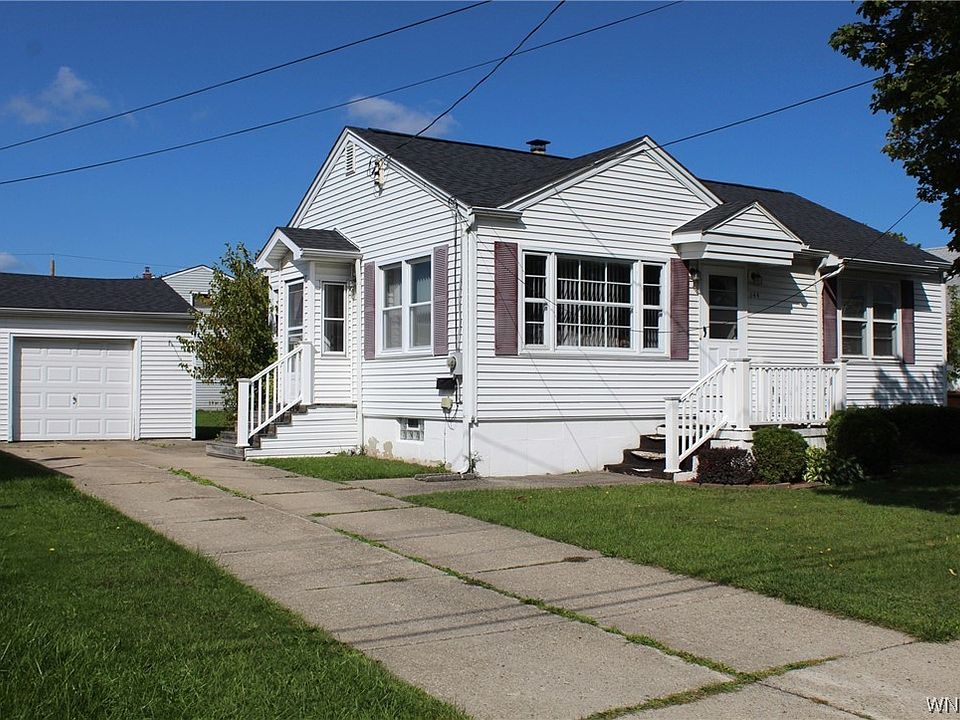 1st image of 144 Lackawanna Ave