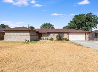 2419 Cherokee Dr N, Pampa, TX 79065