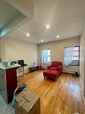 2nd image of 389 8th Ave #3