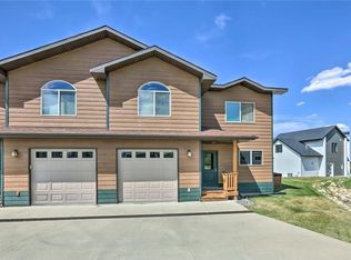 20 Pine Dr, Red Lodge, MT 59068