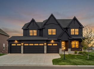 11115 Quantico Ln N, Osseo, MN 55369