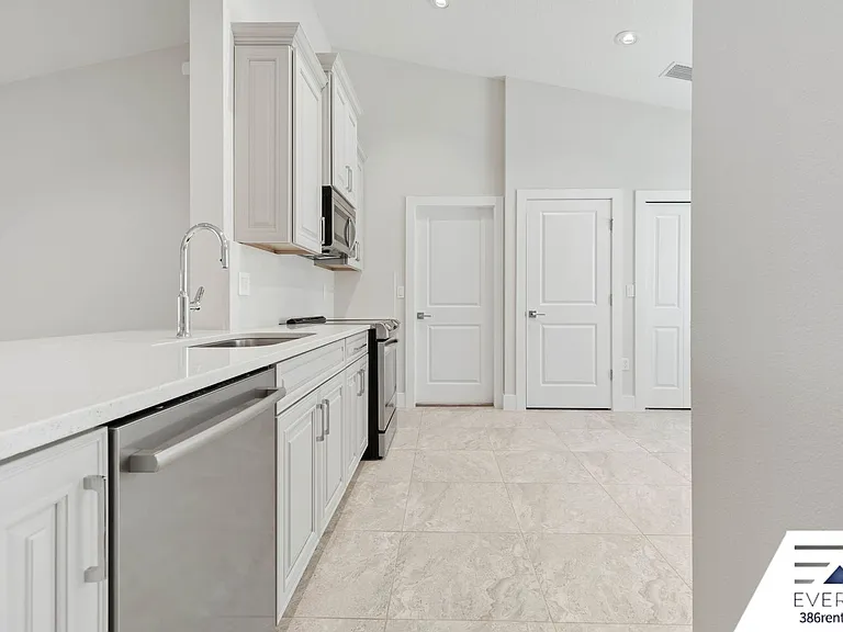 22 Woodlyn Ln — Photo 12