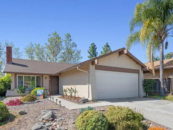 425 Blueridge Pl, Escondido, CA 92026