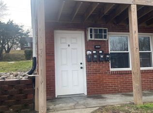 330 Spring St #9, Charlestown, IN 47111