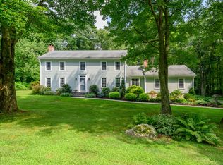 3 Monitor Hill Rd, Newtown, CT 06470