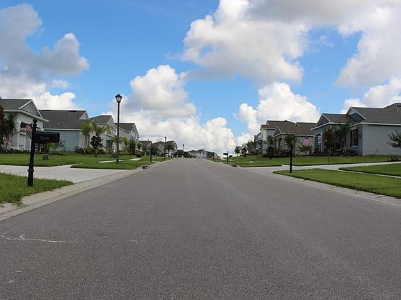 3rd image of 5840 Alenlon Way #2