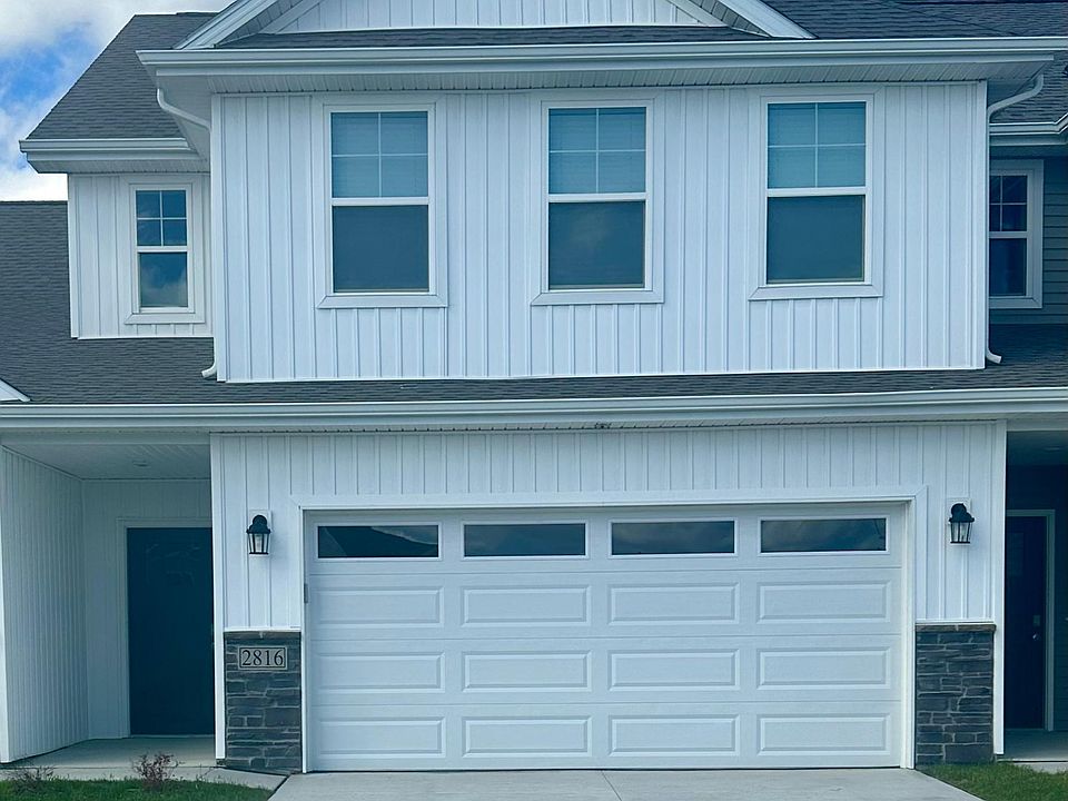 Front of Townhome