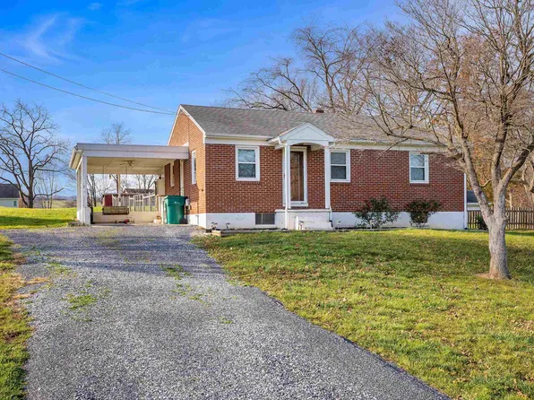 270 N Sunset Dr, Broadway, VA 22815