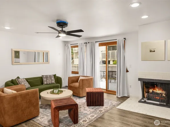 1019 156th Avenue NE #B2, Bellevue, WA 98007