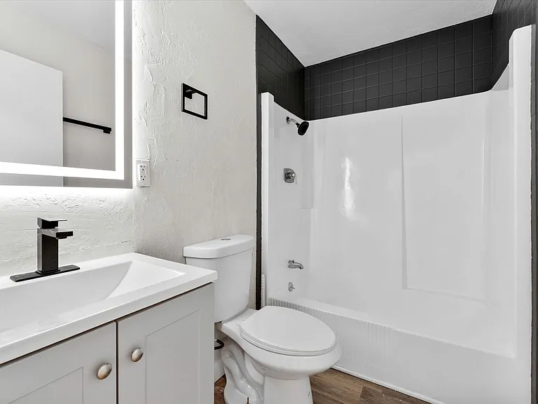 1102 Apache Dr — Photo 6