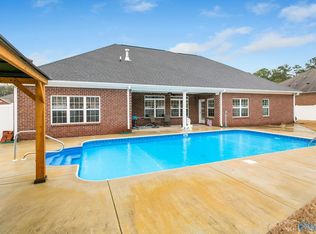 126 Timbercove Cir SW, Madison, AL 35756