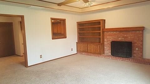 3rd image of 1312 Wilcox Ln