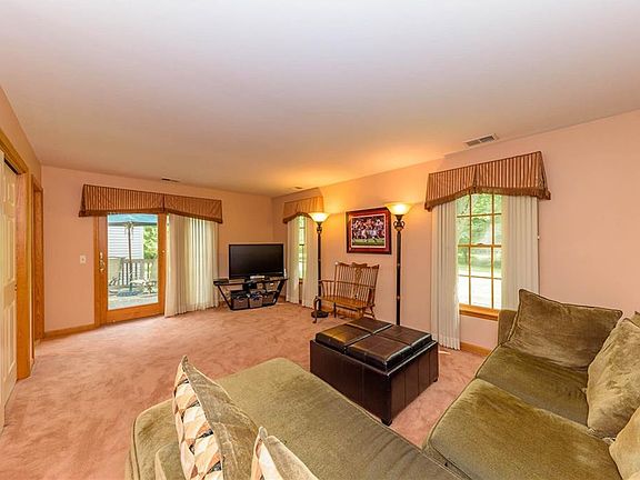 5th image of 491 Knollwood Dr
