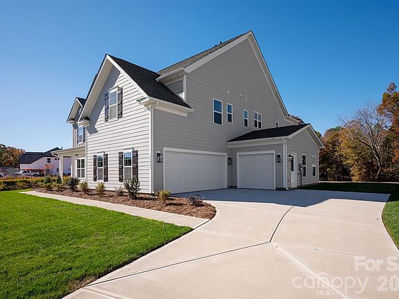 2nd image of 11009 Tyler Brook Ln #Oak0043