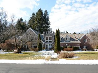 1 Knollwood Dr, Worcester, MA 01609