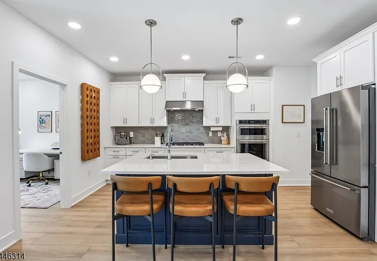 22 Flower Horn Blvd — Photo 11