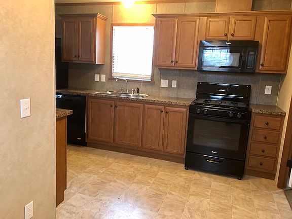 2nd image of 224 Guilder Ct