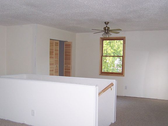 5th Bedroom/Bonus Rm