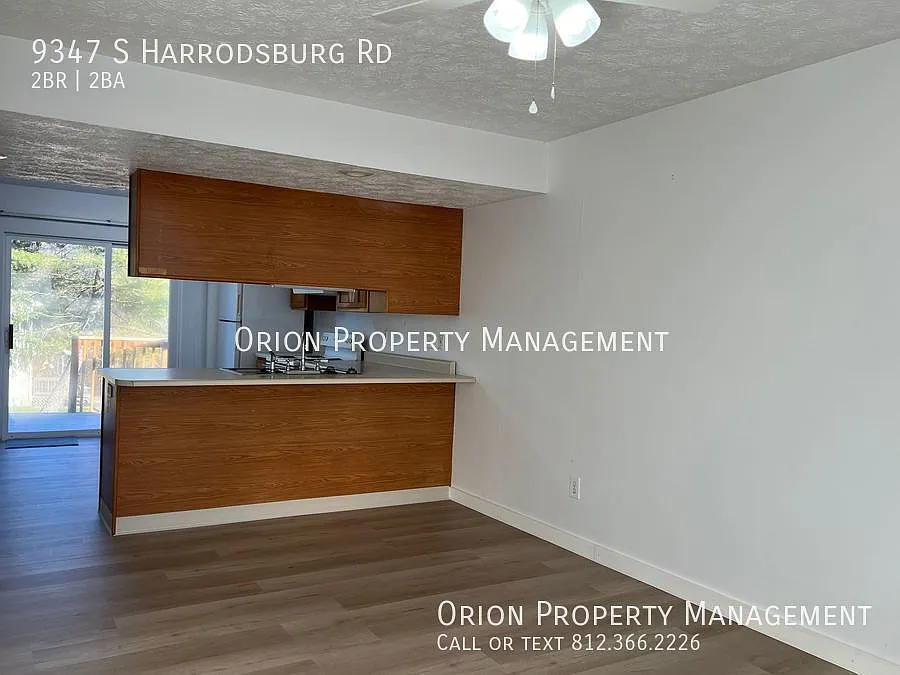 2 bed, 1.5 bath, $1,055 — Photo 4