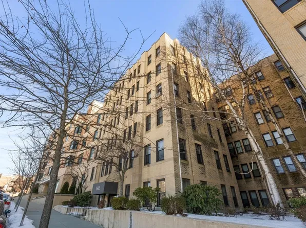 1662 Commonwealth Ave APT 53, Brighton, MA 02135