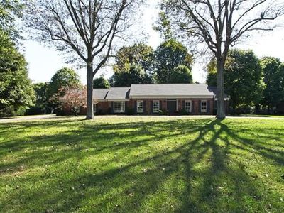 5945 Sedberry Rd, Nashville, TN, 37205