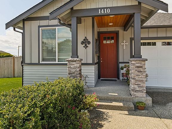 2nd image of 1410 83rd Avenue SE