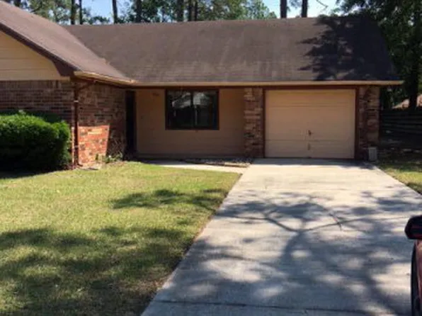 710 Little John Dr, Hinesville, GA 31313