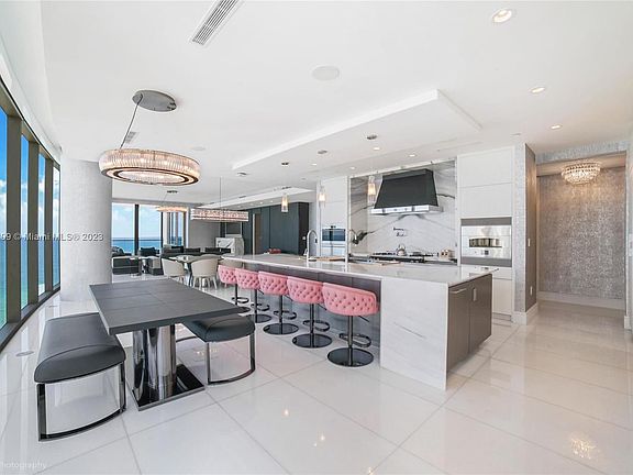 4th image of 17975 Collins Ave #1202
