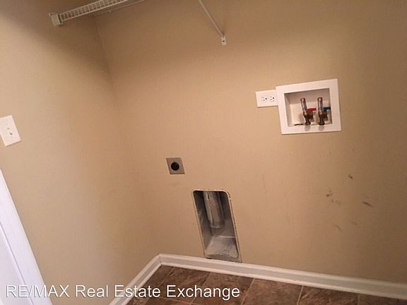 5th image of 1155 Furman Dr