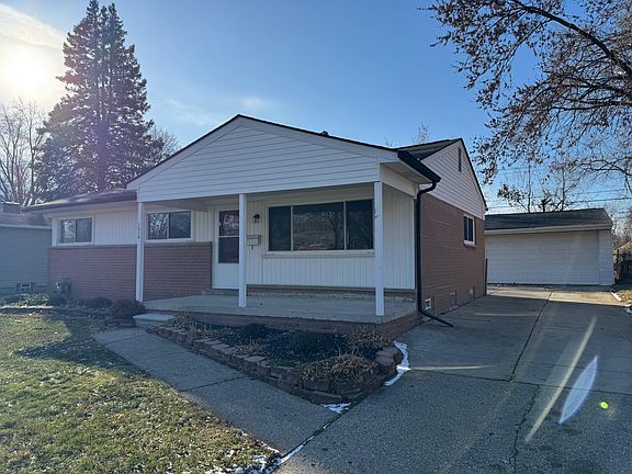 3rd image of 1510 McCarthy St