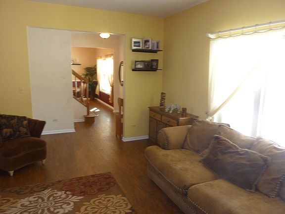 4th image of 410 Dunleer Dr
