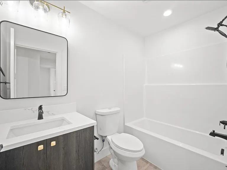 15101 NE 86th St — Photo 15