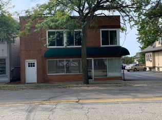 67 S Old Rand Rd APT B, Lake Zurich, IL 60047