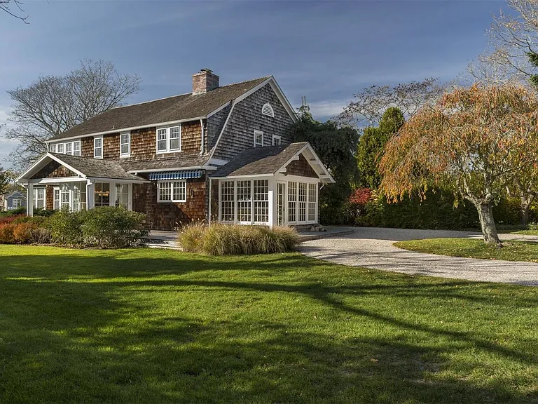100 Egypt Ln — Photo 1