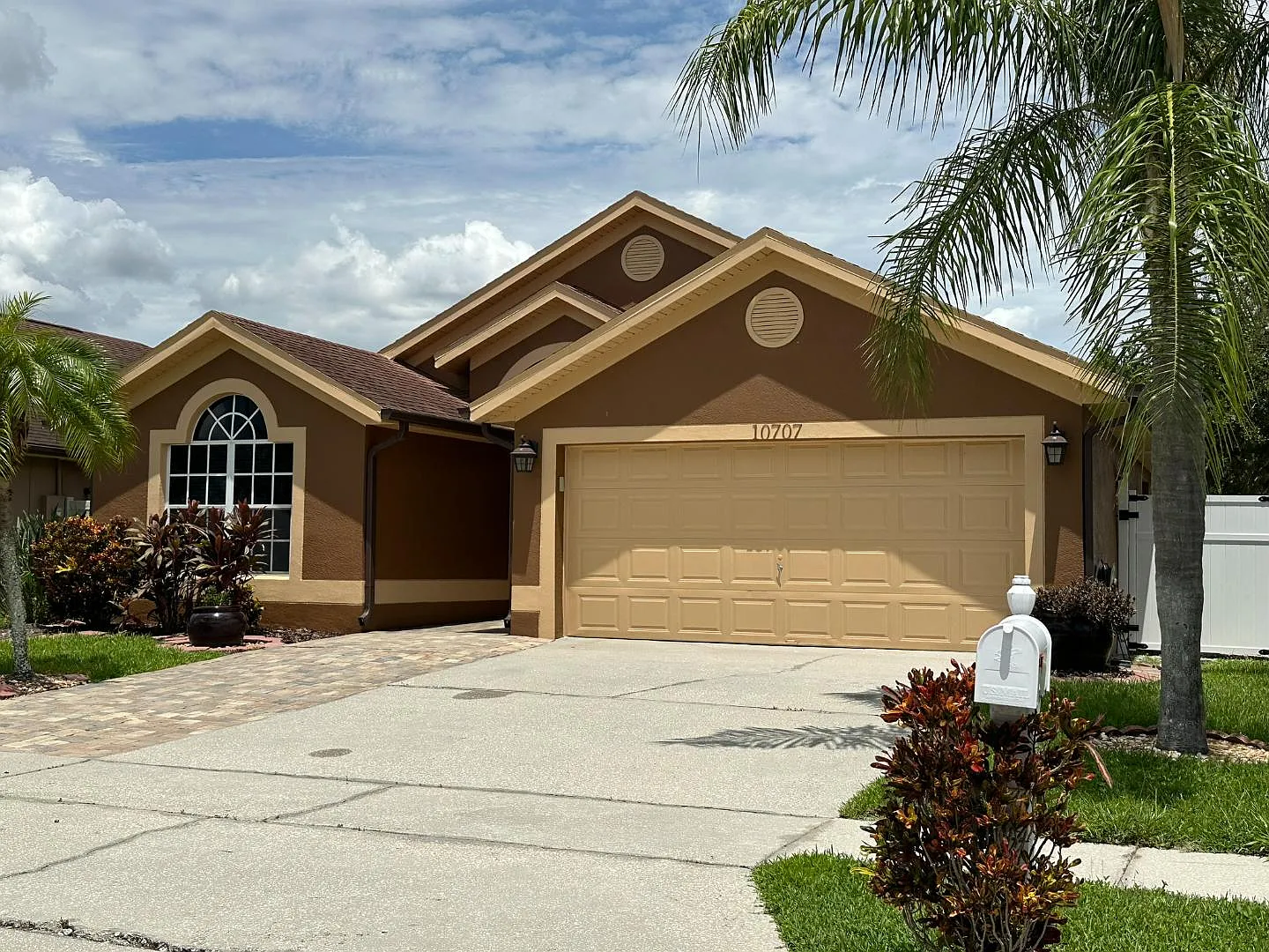 10707 Flycast Cir — Photo 4