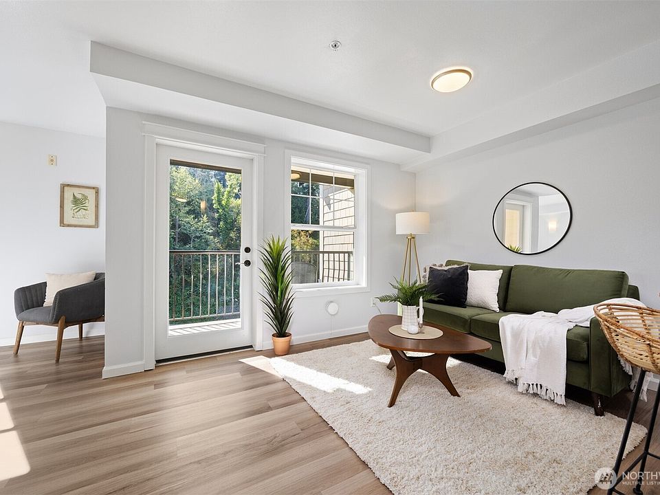 1st image of 690 32nd Street #B412