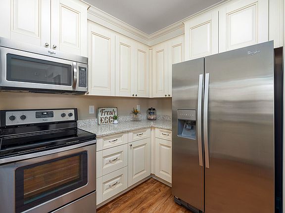 2nd image of 400 Advancement Ave #710-206