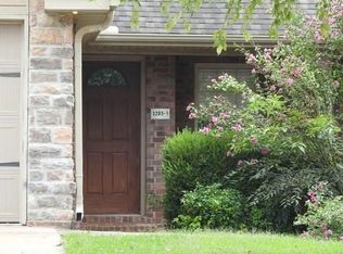 3205 SW Amberwood Ave, Bentonville, AR 72712