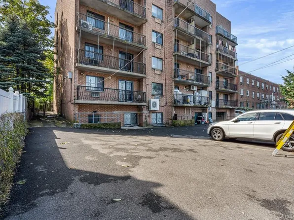 147-45 Barclay Avenue image 12 of 14