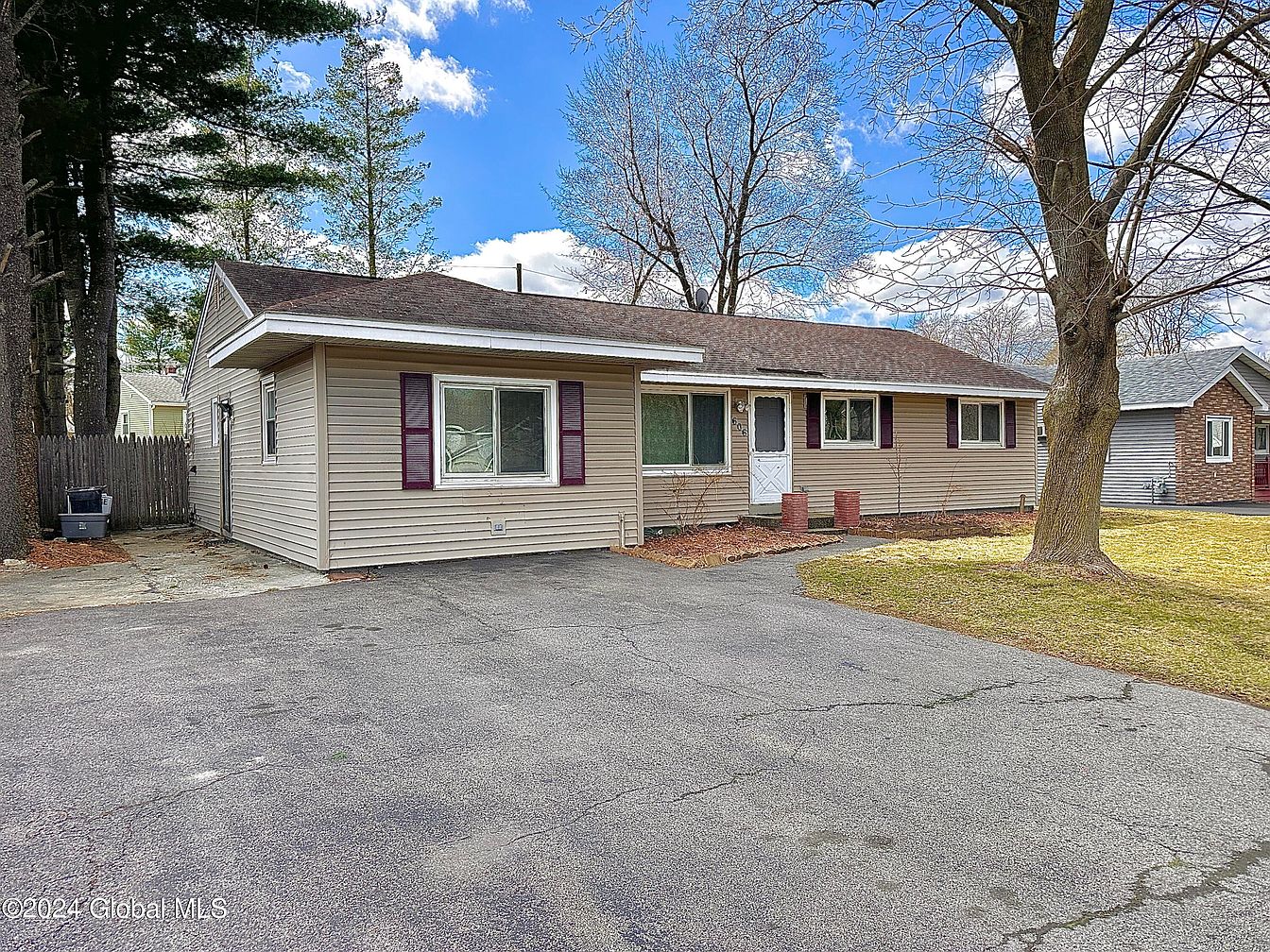 1st image of 606 Sand Creek Road
