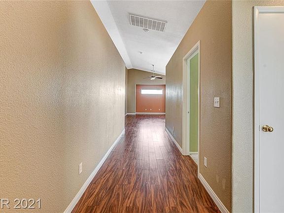 3rd image of 2124 Mountain Rock Ct