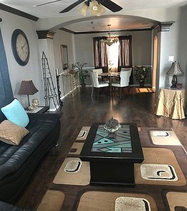 4th image of 475 Mary Ann Dr