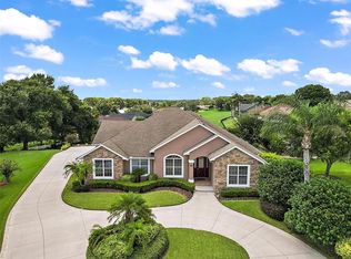 1984 Morritts Ct, Eustis, FL 32726