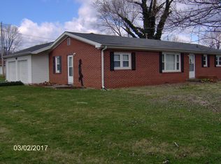 1490 Jennifer Ln, Martinsville, IN 46151