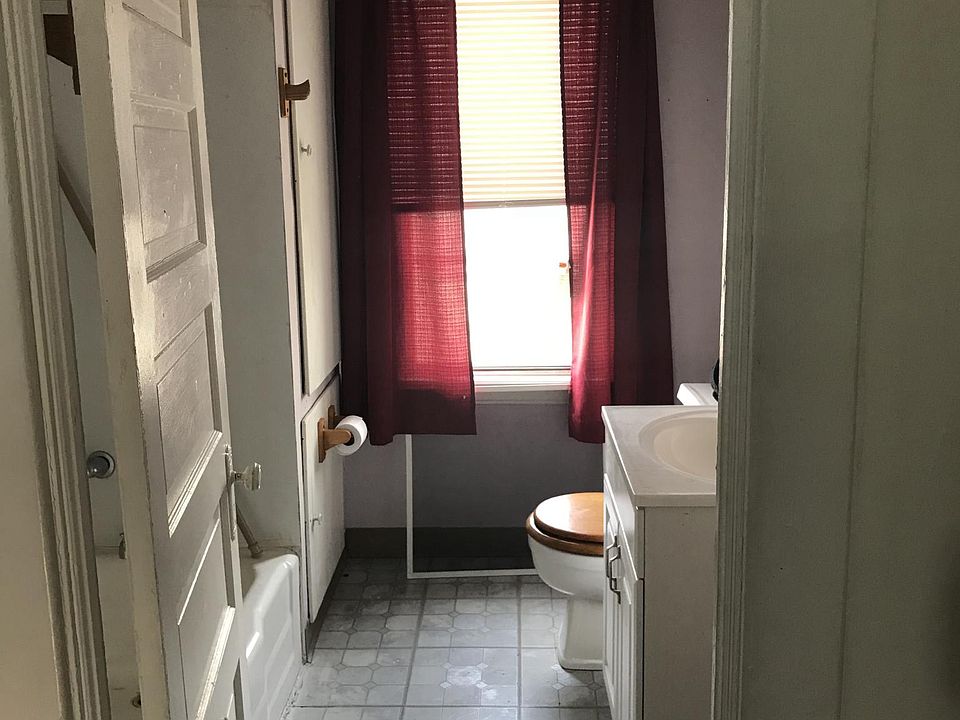 1st image of 3655 E 104th St