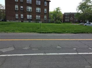 820 Eastgate Ave, Saint Louis, MO 63130