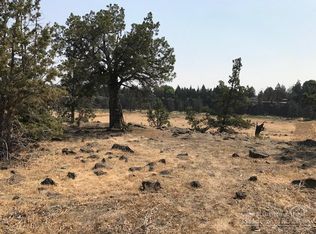 962 NW 13th St, Redmond, OR 97756