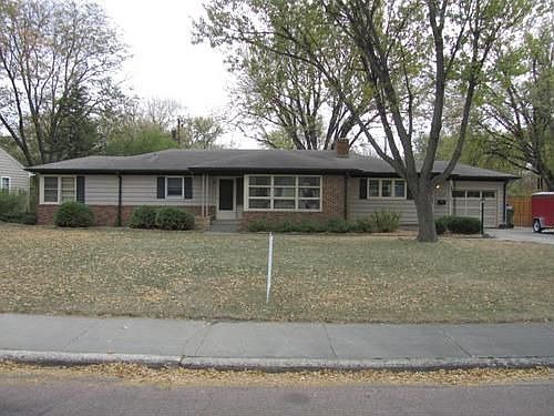 1st image of 1340 Campbell Dr
